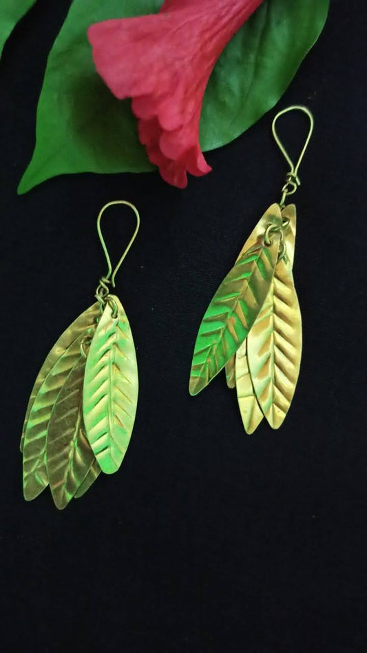 Dokra Earrings -Cluster leaf