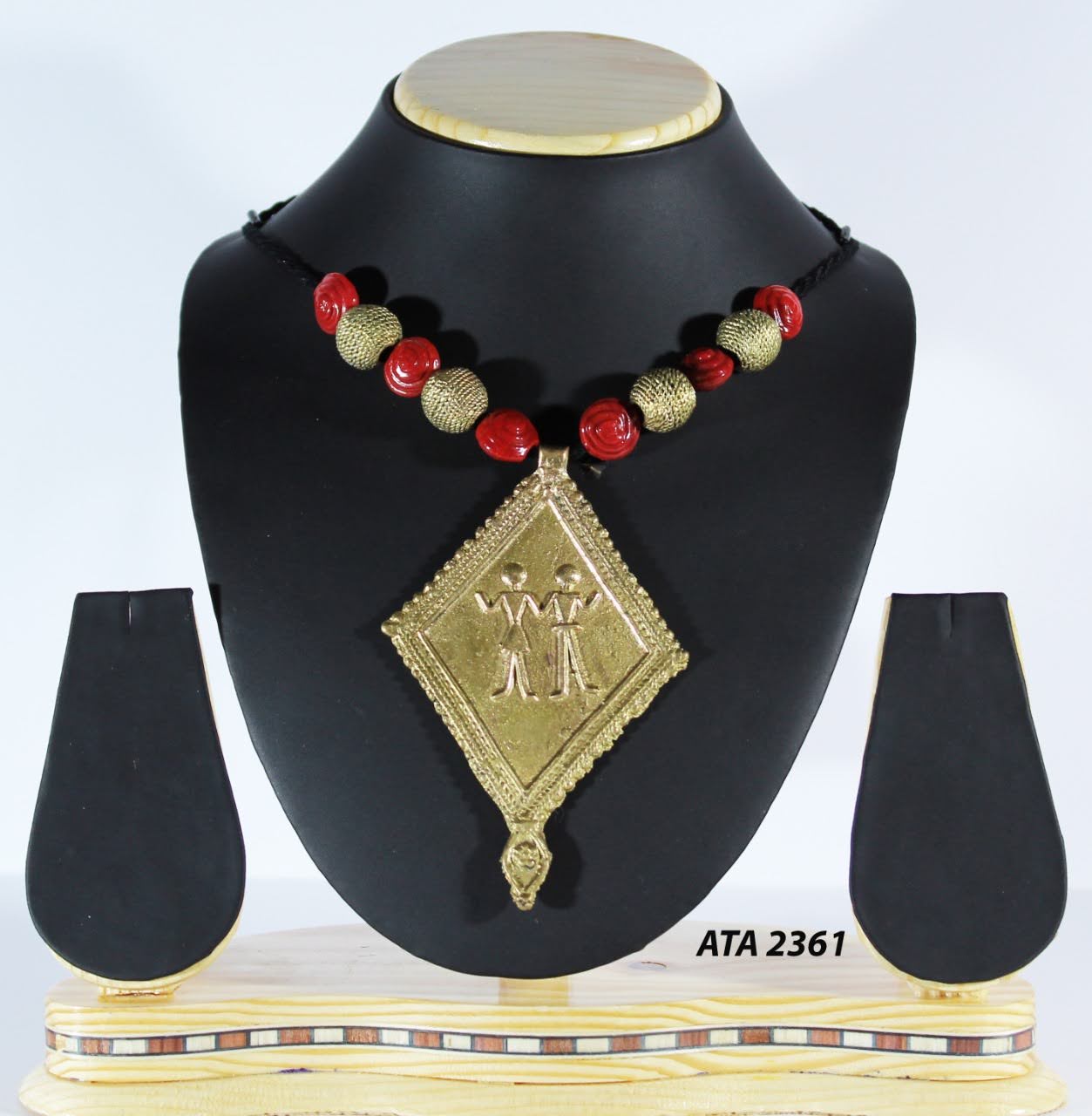 Exclusive Bastar Art Necklace Online