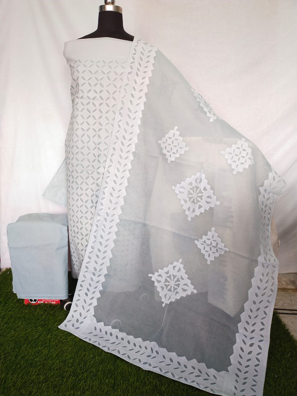 White applique cut work suit with dupatta online