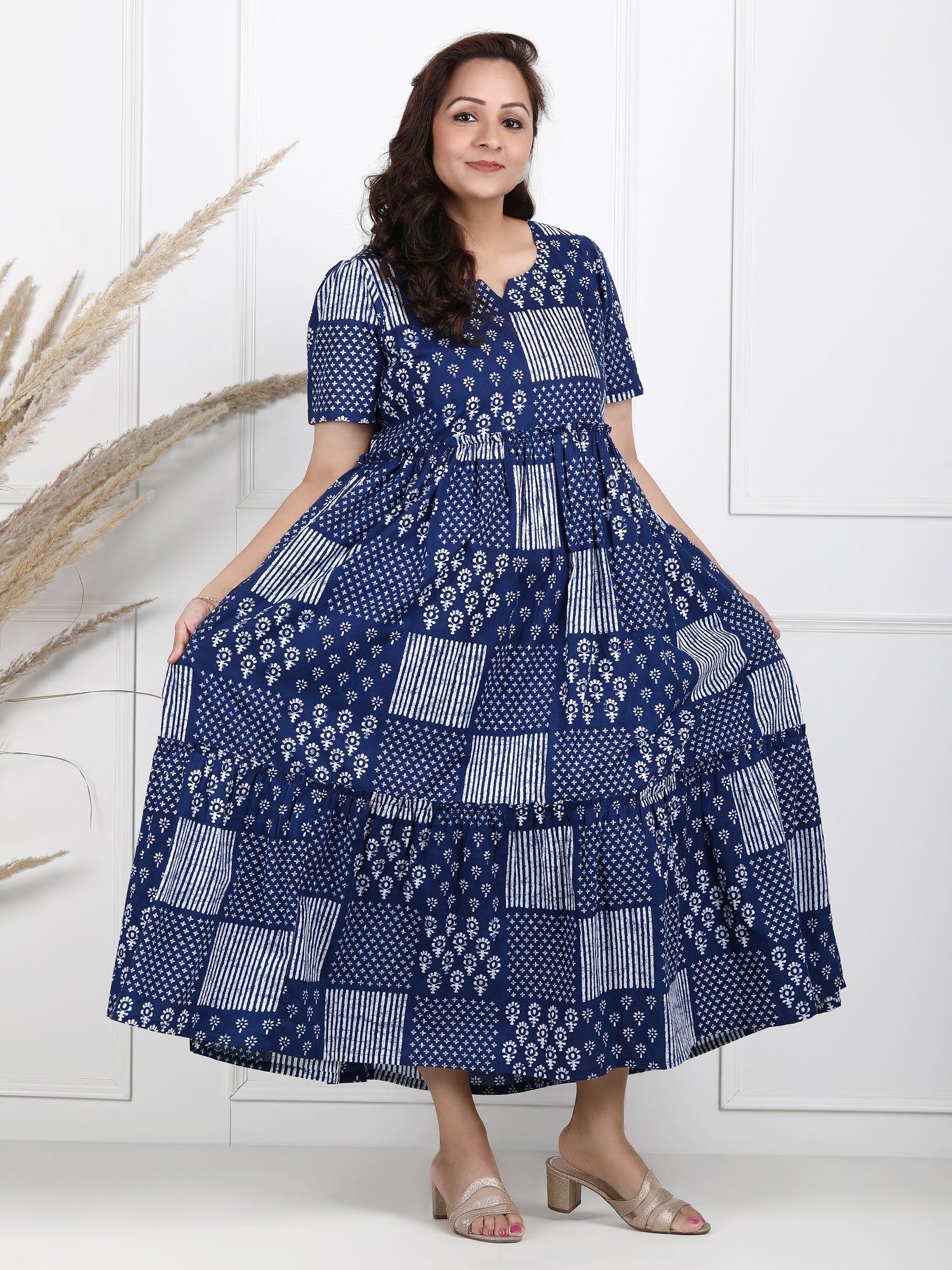 Nia Maxi Dress (Blue) - Laura's Boutique, Inc