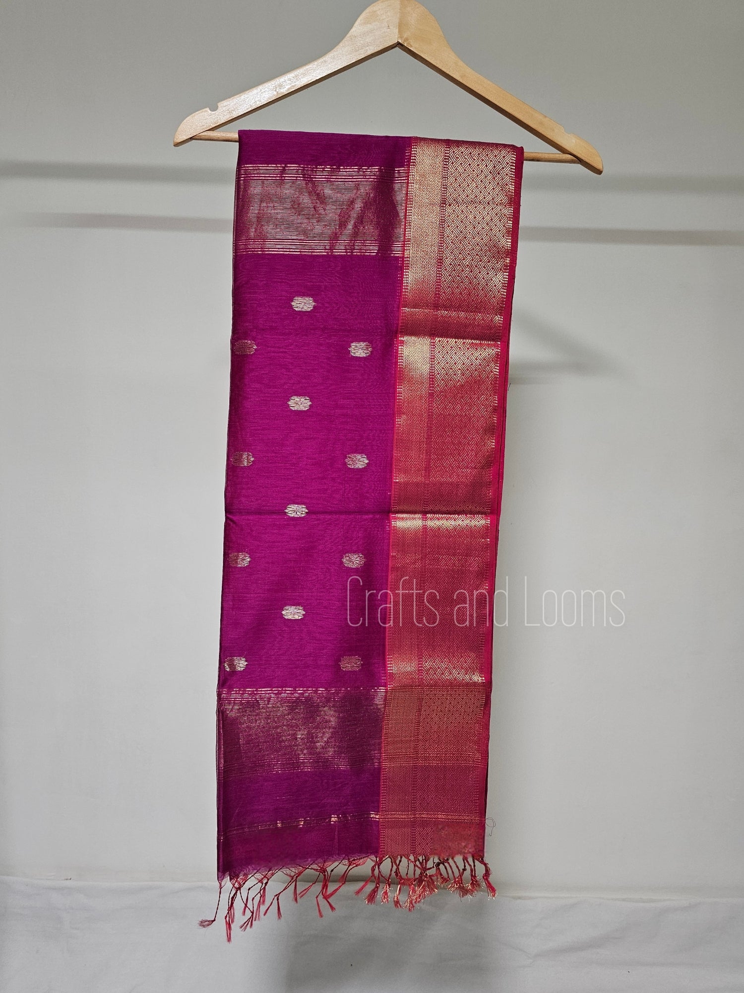 Magenta Pink Rani Color Maheshwari Cotton Silk saree