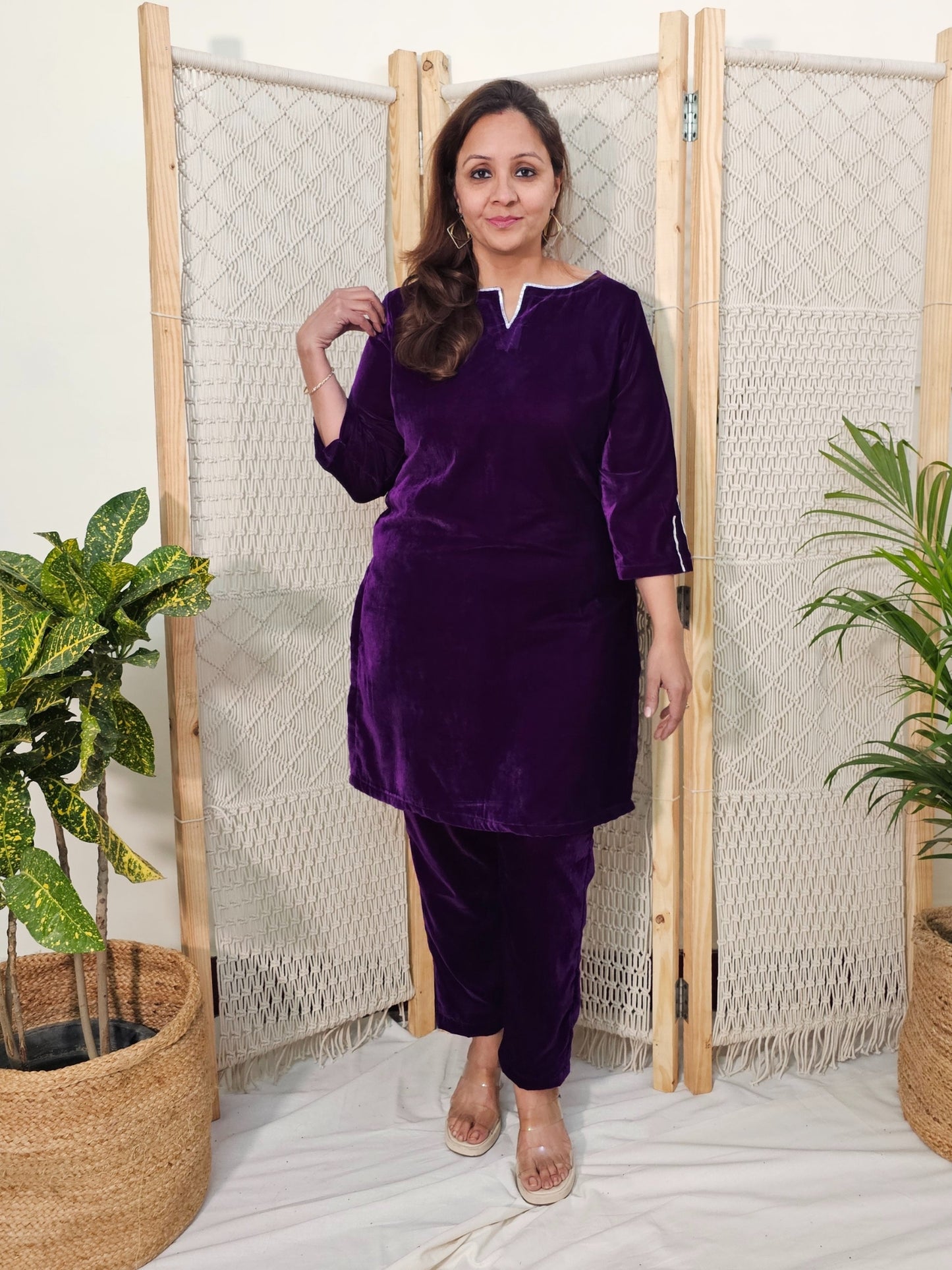 Purple velvet kurta set online