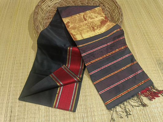 Maheshwari Cotton Silk Black Color Saree with Zari border