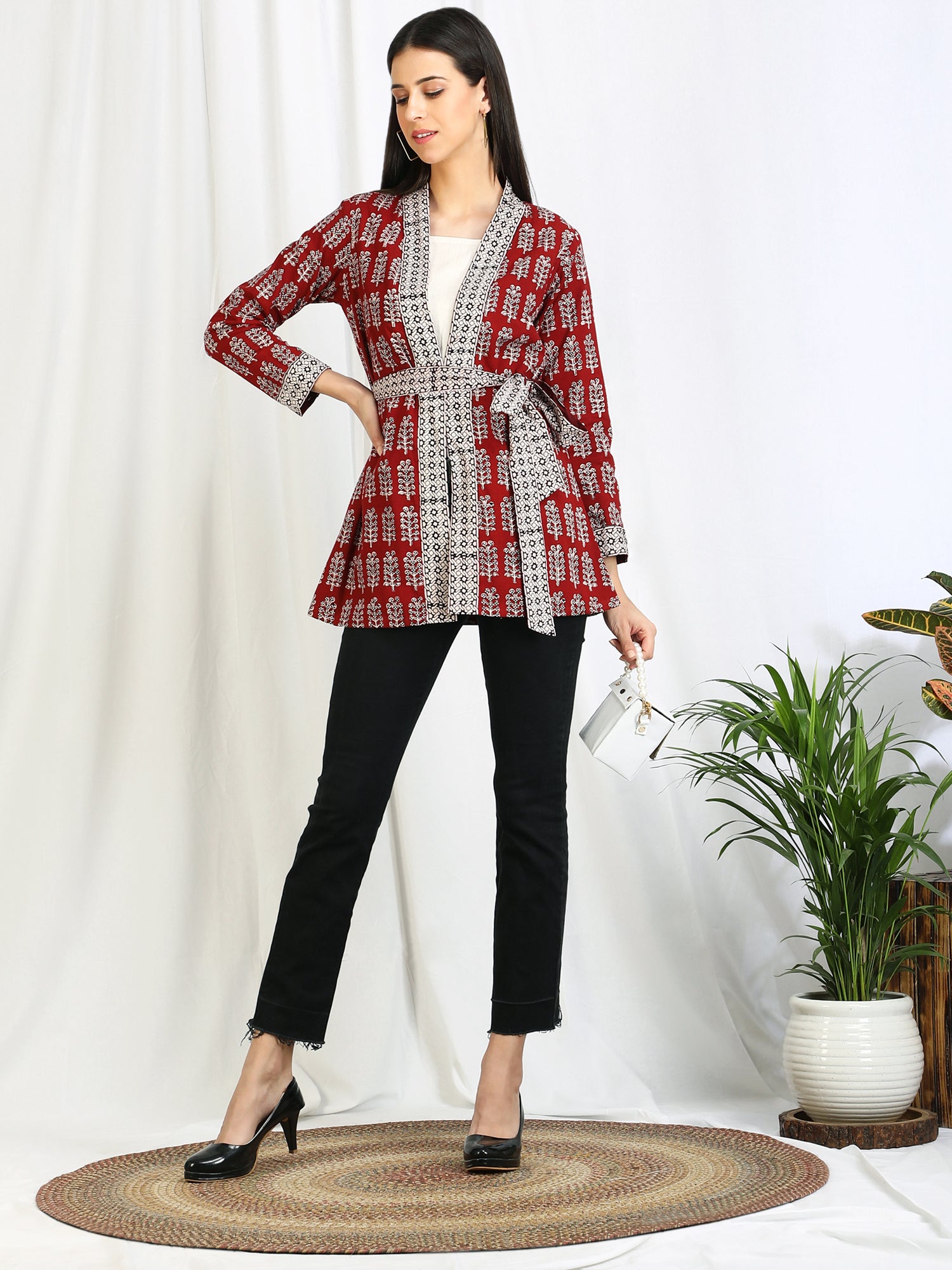 Buy Red Cotton Blazer Jackets for Women in Bagh Fabric | CraftsandLooms –  CraftsandLooms.com