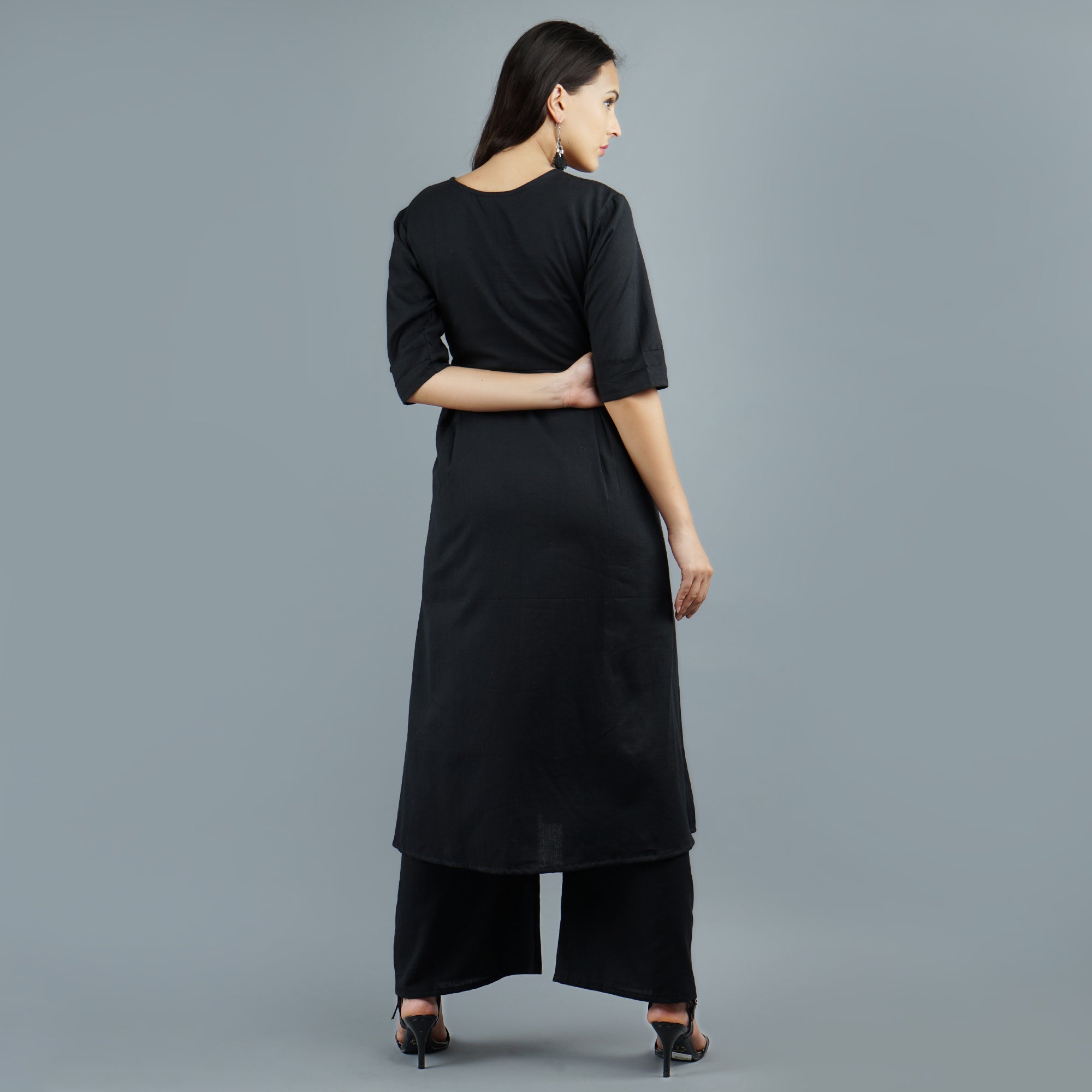 Plain black hotsell kurtis online