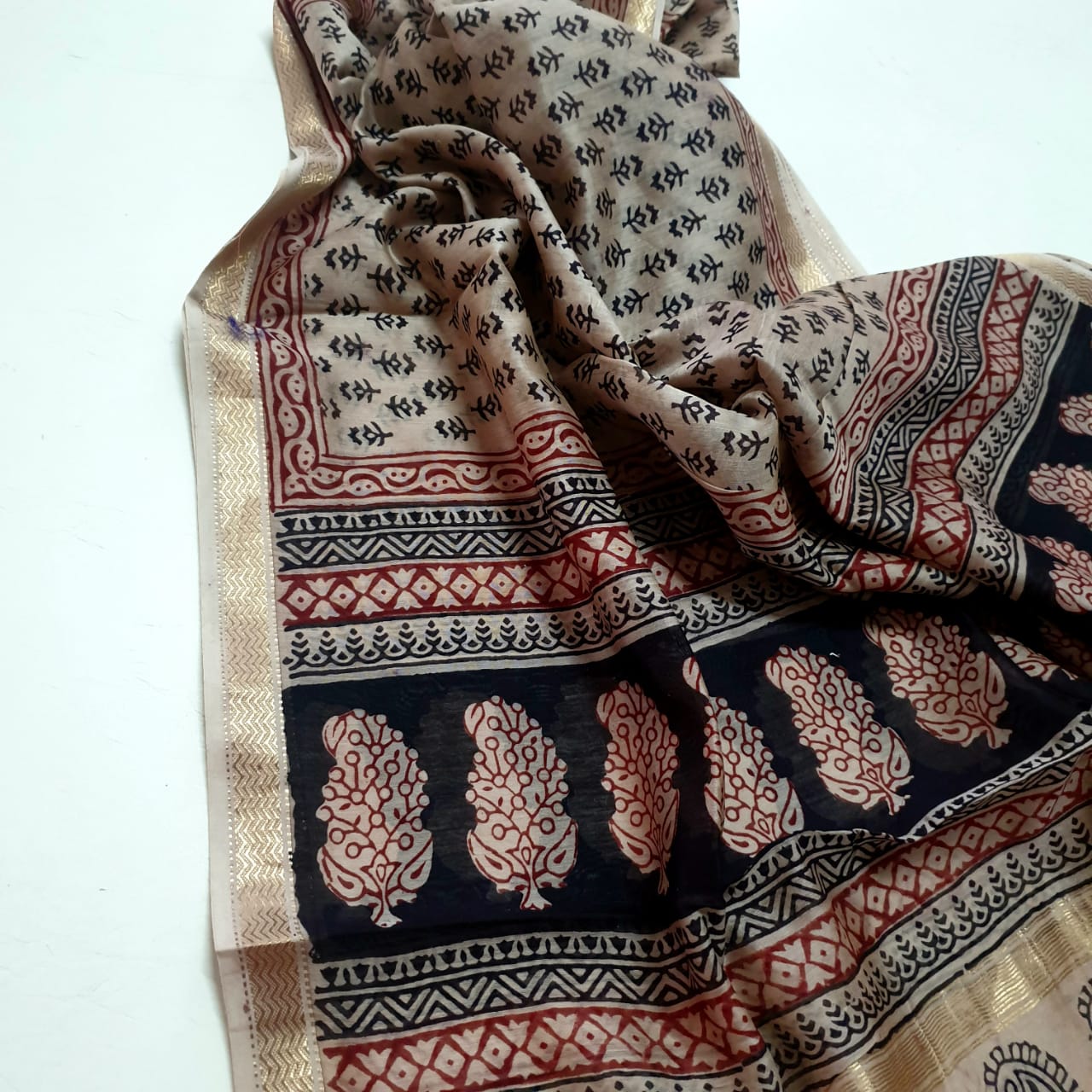 Traditional Maheshwari Cotton Silk Dupattas Online