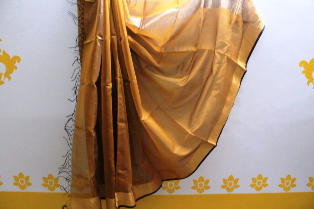 Maheshwari Peru Gold Silk Dupatta
